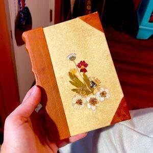 Valentina Leather journal, 6.24”x4.5”